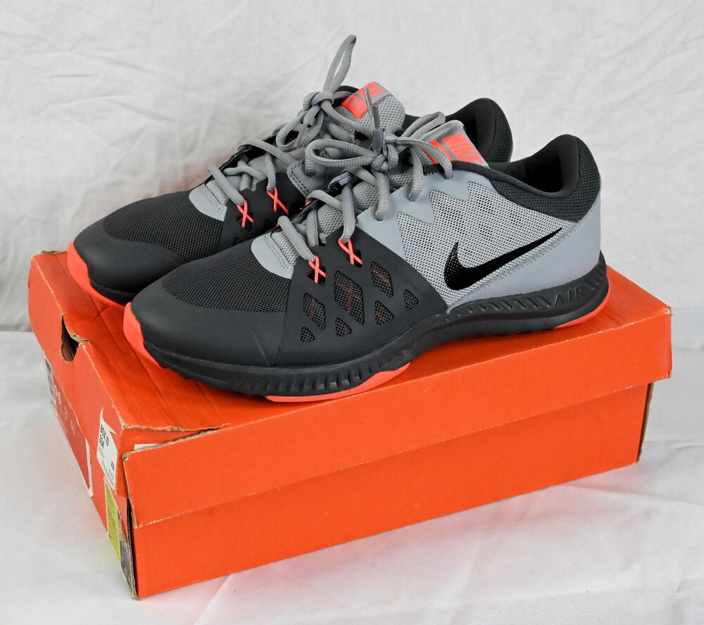 Nike Air Epic Speed TR 2 852458-004 Men's 9.5 w/Box NEW